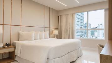 Deluxe Studio Suite, 1 Bedroom | View from room