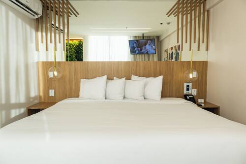 Chambre royale, non-fumeur | Minibar, coffre-fort, bureau