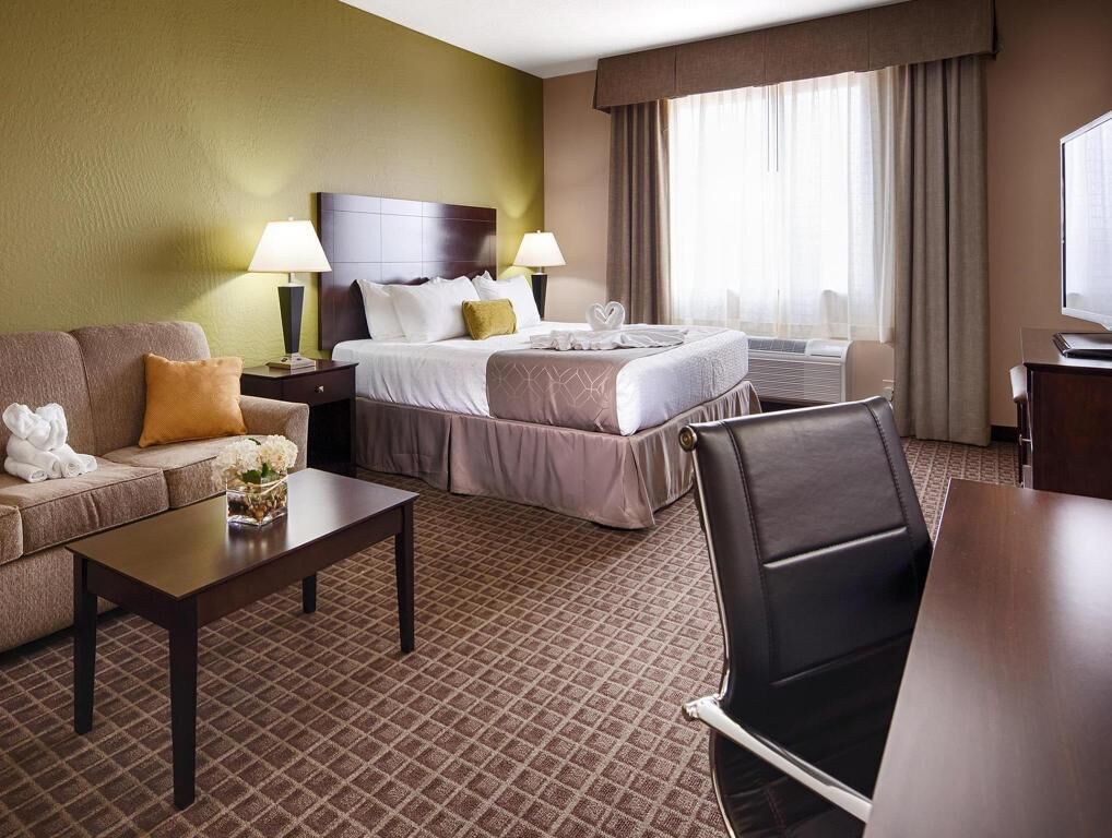 Pillow-top beds, blackout curtains, iron/ironing board, free WiFi