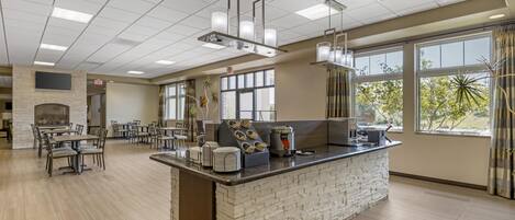 Free daily buffet breakfast