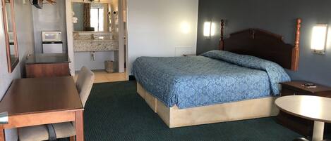 Free WiFi, bed sheets