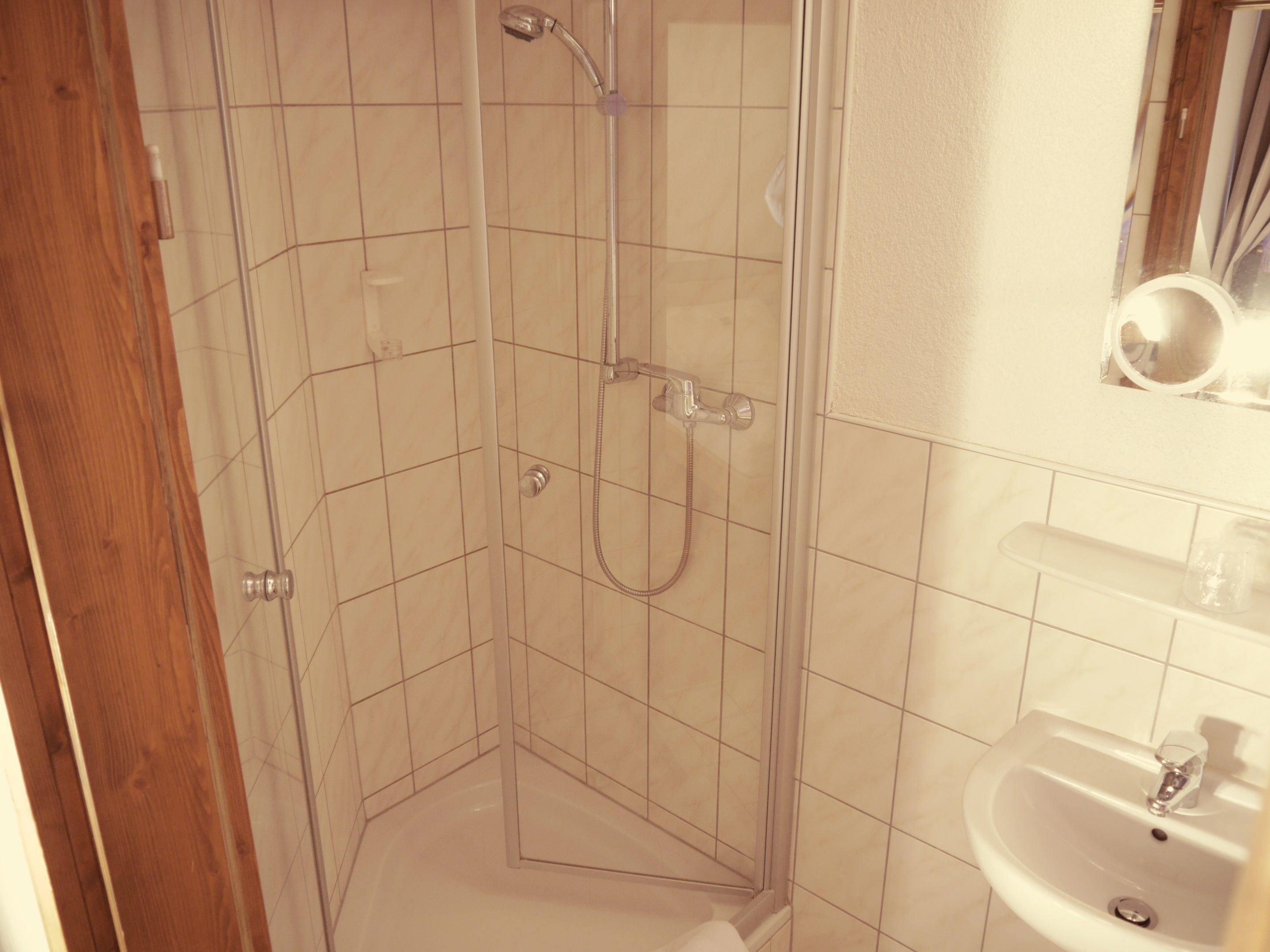 x comfort double room, 1 bedroom, city view, mezzanine | bathroom | deep-soaking bathtub, free toiletries, hair dryer, towels