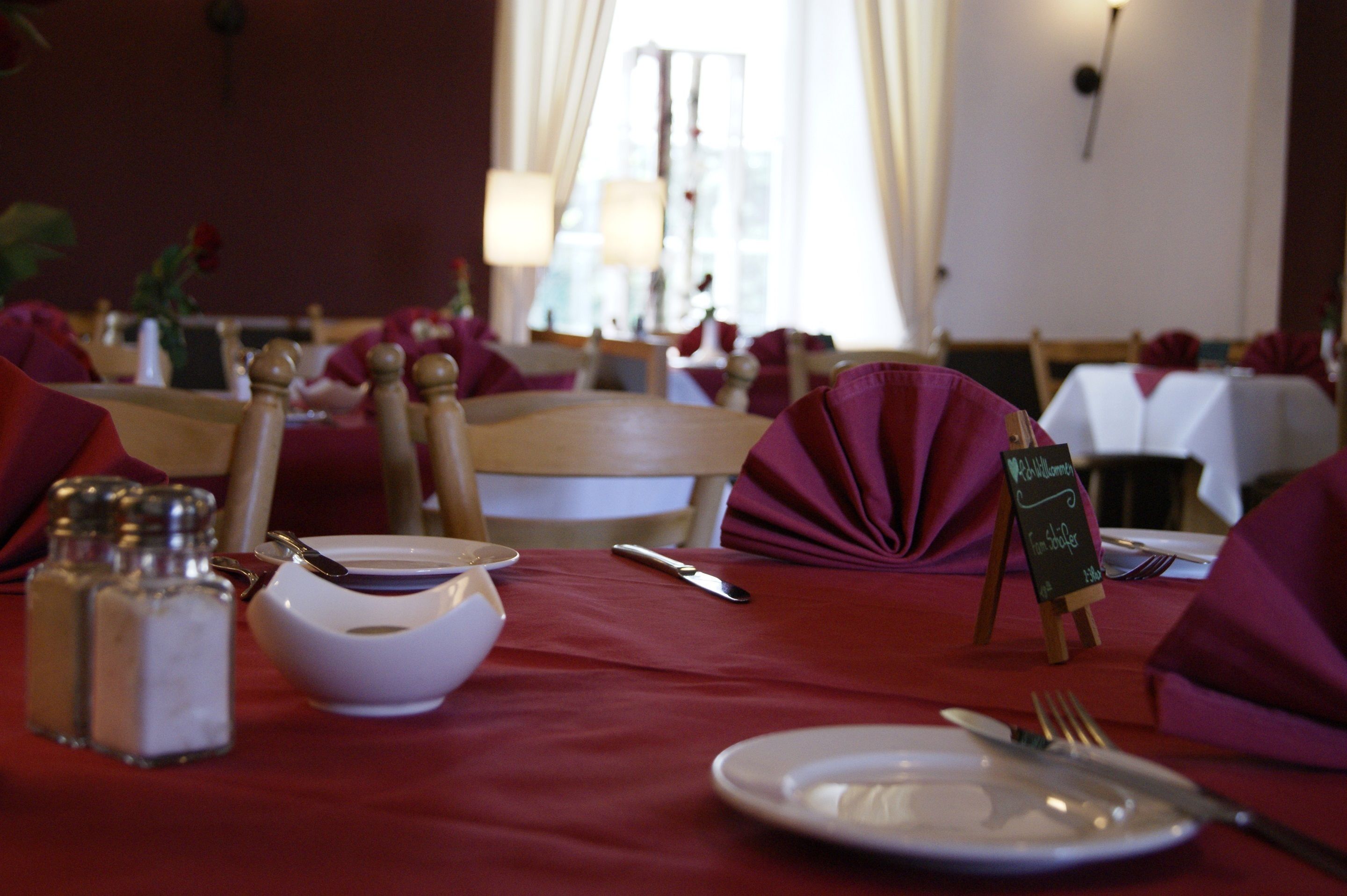 2 restaurants, breakfast, lunch, dinner served; german cuisine