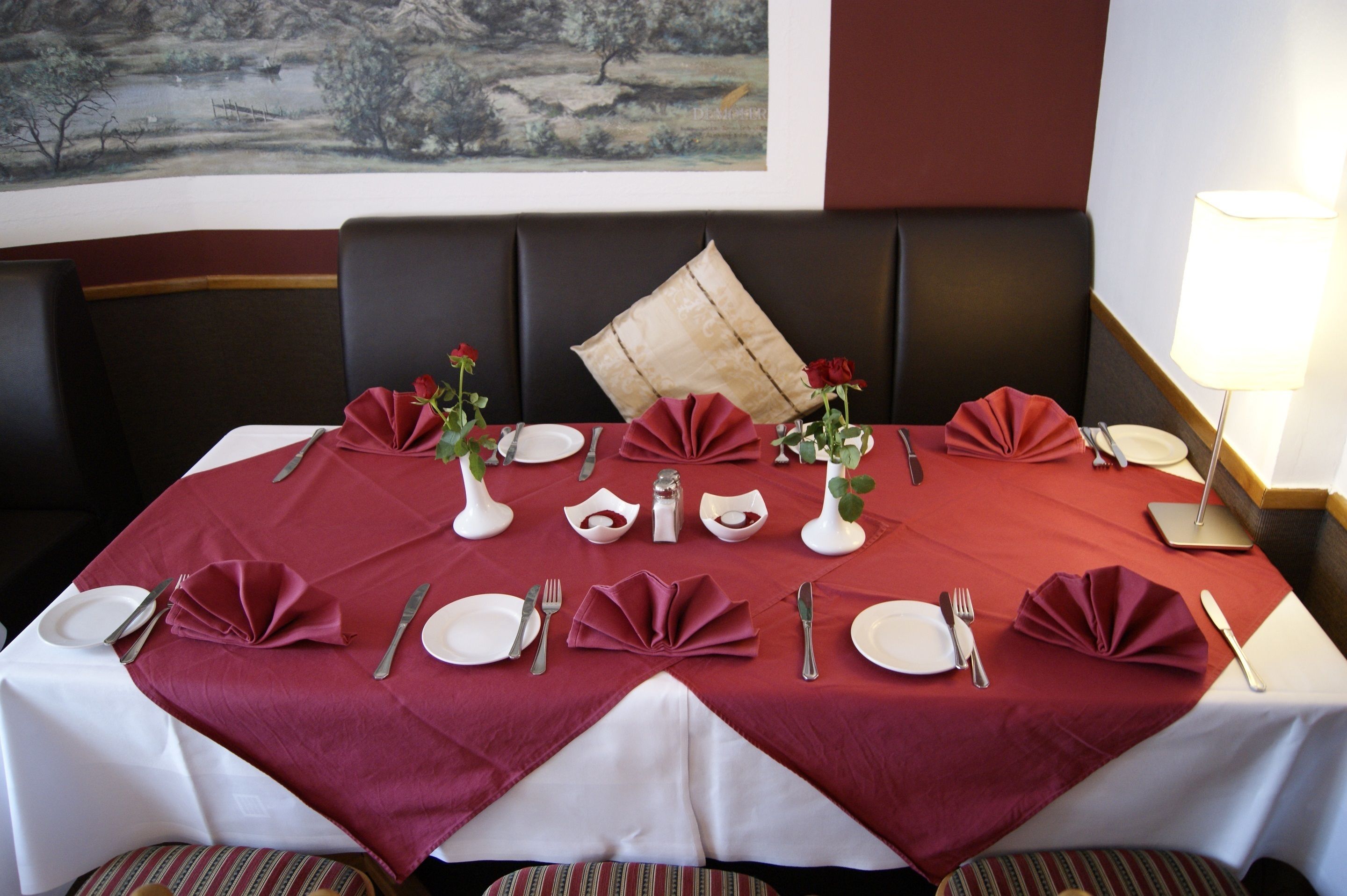 2 restaurants, breakfast, lunch, dinner served; german cuisine