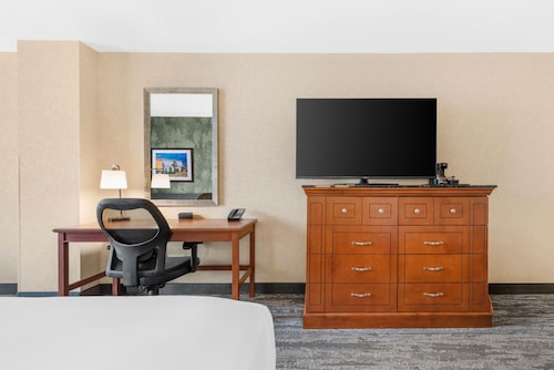 Drury Plaza Hotel Colorado Springs Near the Air Force Academy