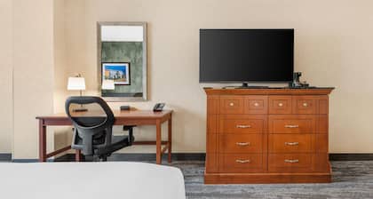 Drury Plaza Hotel Colorado Springs Near the Air Force Academy