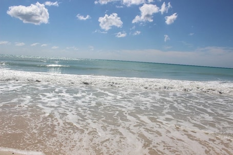 Fachada. Reposoir du Village