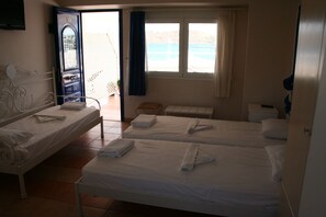 In-room safe, individually decorated, iron/ironing board, free WiFi