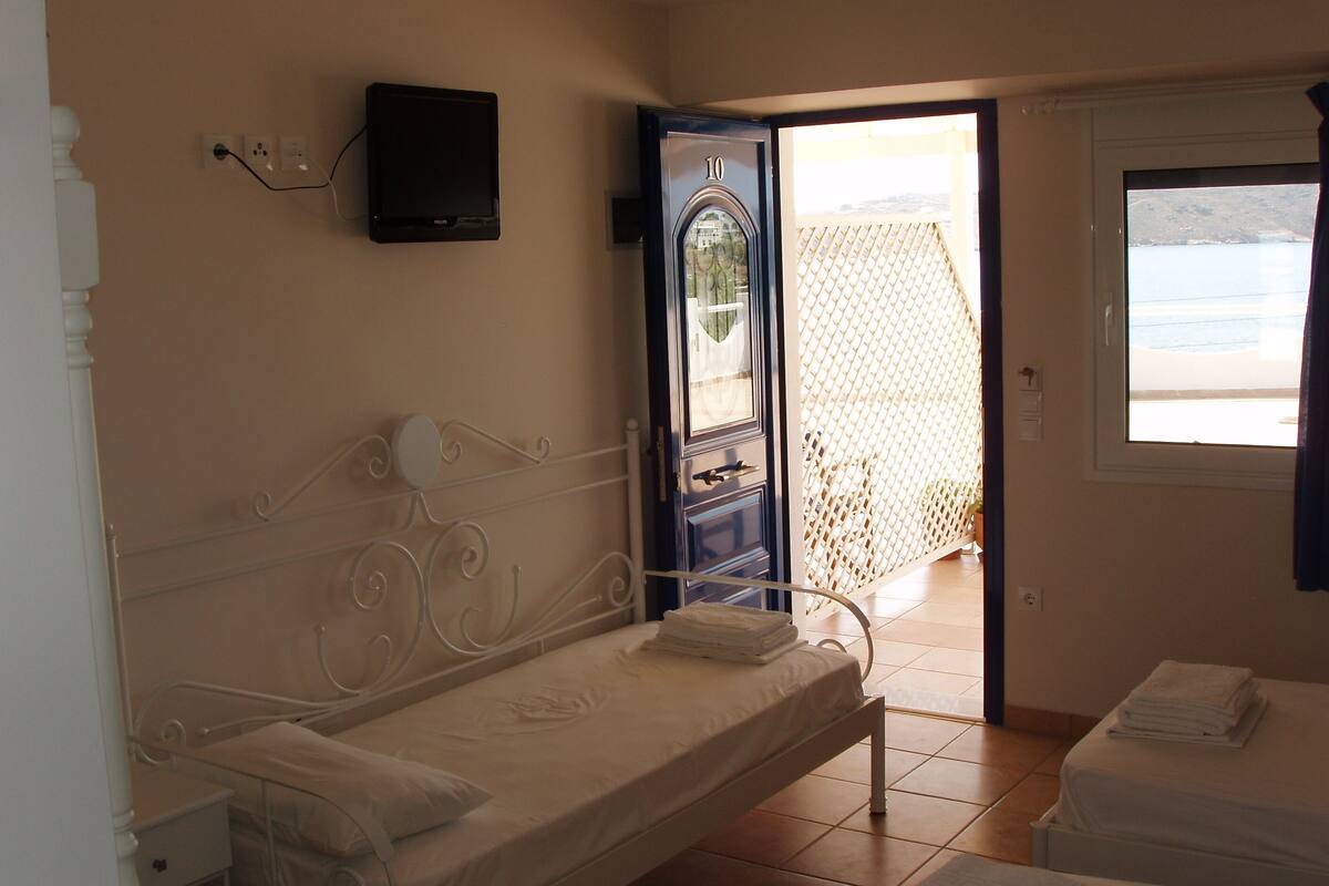 in-room safe, individually decorated, iron/ironing board, free wifi