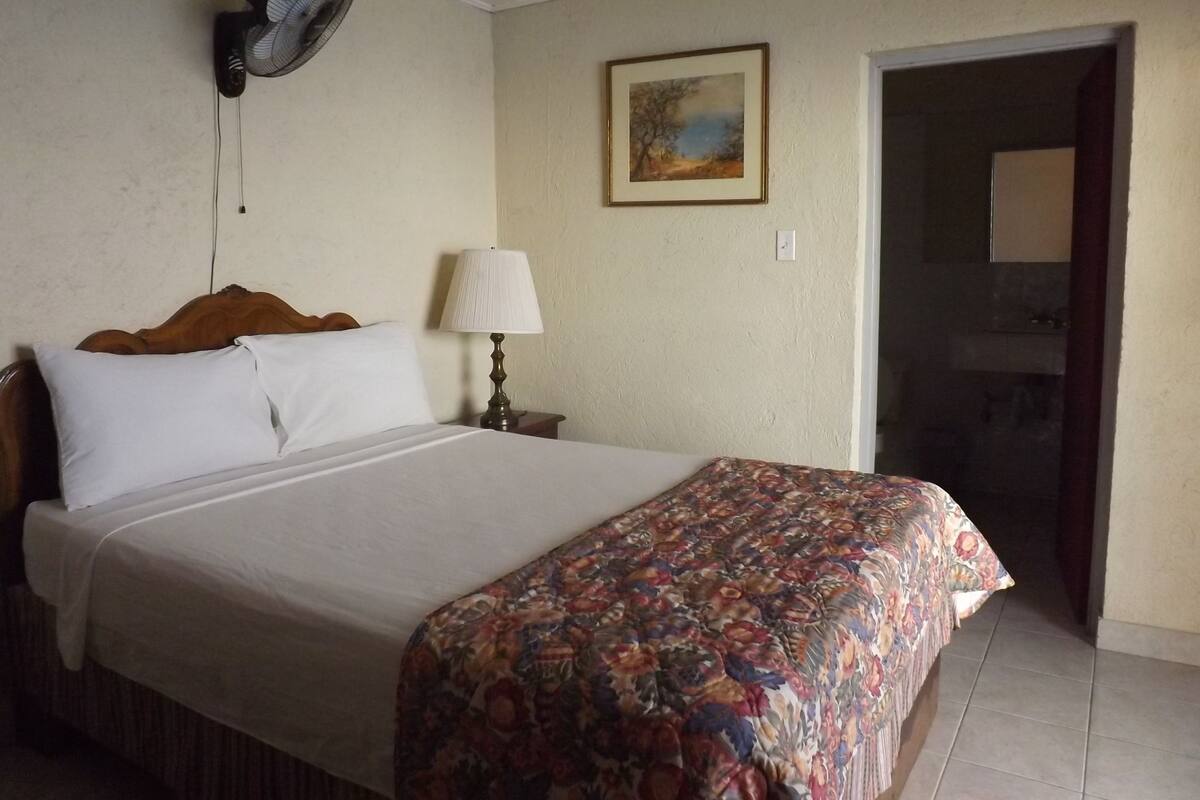 Standard Room, Garden View