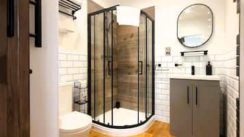 Habitación doble Deluxe, baño en la habitación (Room 9) | Baño