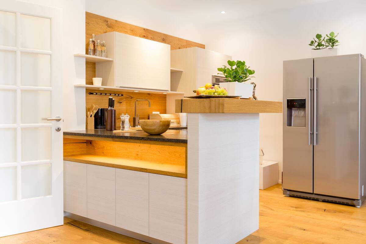 deluxe apartment | minibar, iron/ironing board, free wifi, bed sheets