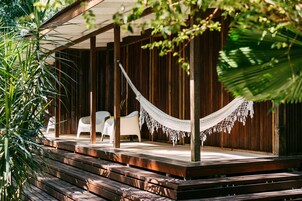 Superior King Room | Premium bedding, down comforters, memory foam beds, in-room safe