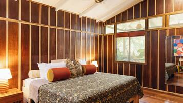 Superior King Room | Roupas de cama premium, edredons de pluma