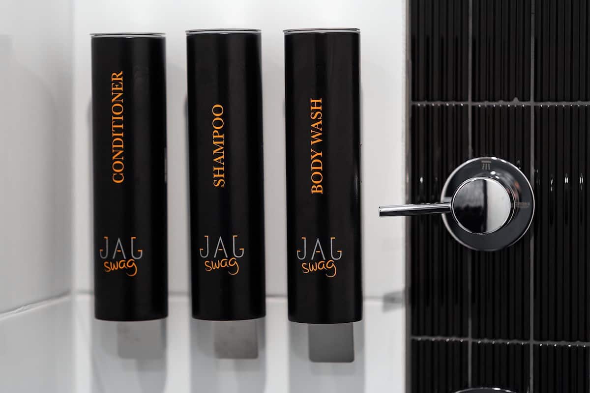 shower, rainfall showerhead, free toiletries, hair dryer