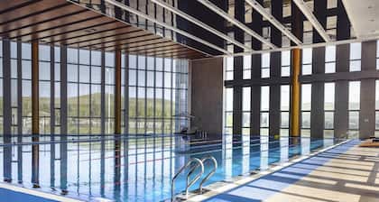 Hotels & Preference Hualing Tbilisi