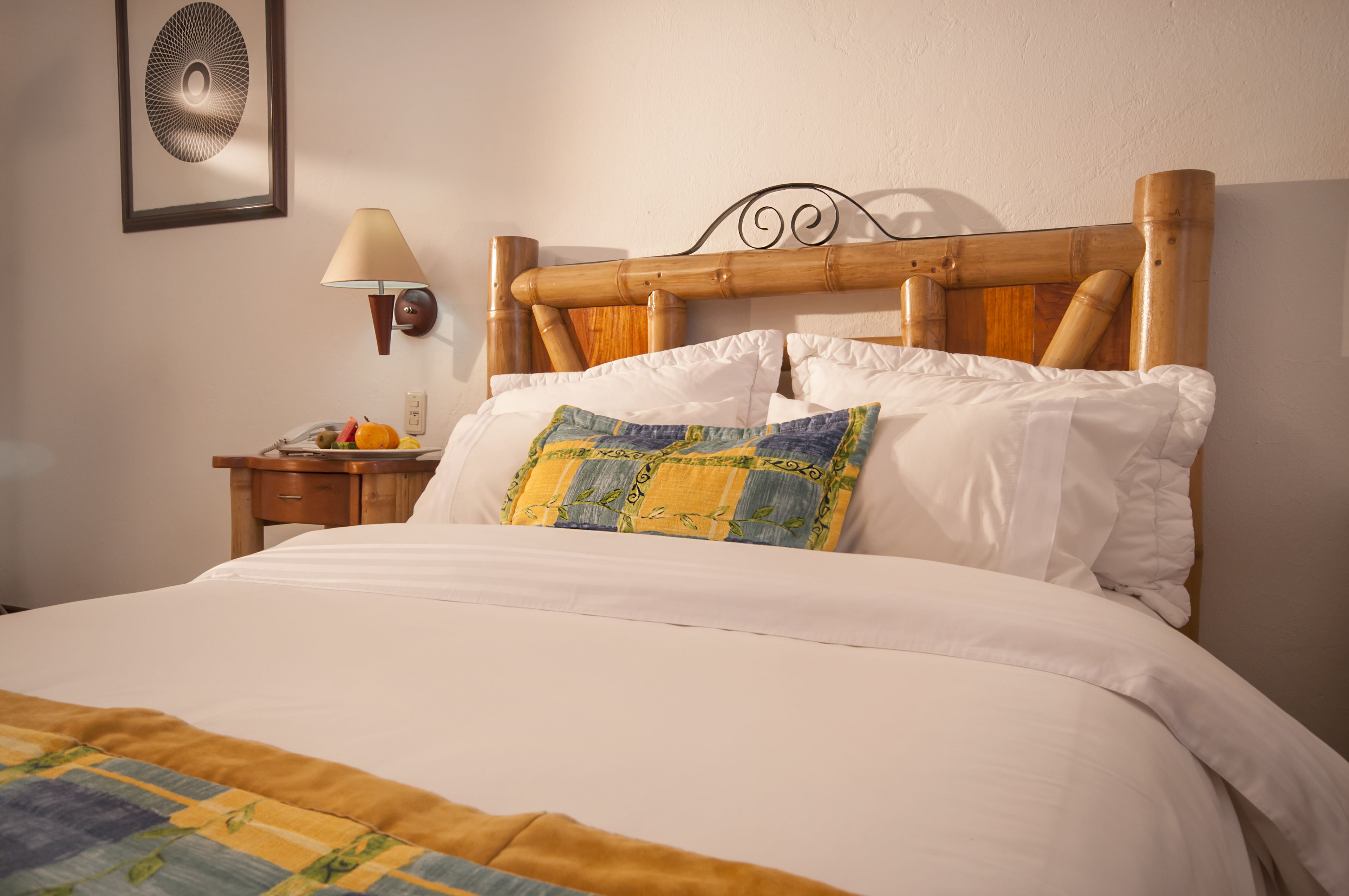 standard room, 1 double bed | 1 bedroom, premium bedding, in-room safe, desk