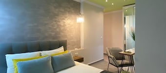 Central Boutique Hotel