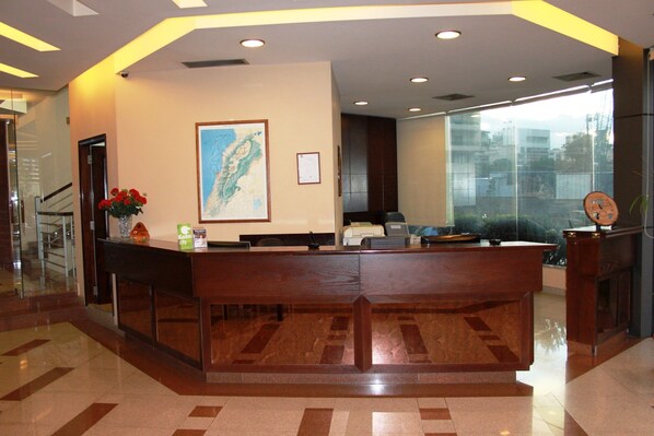 Mesa do concierge
