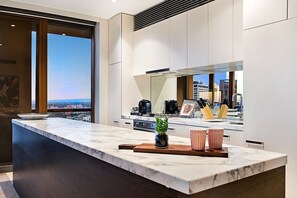 Two Bedroom Apartment | Private kitchen - Southbank Apartments - Freshwater Place (Southbank)