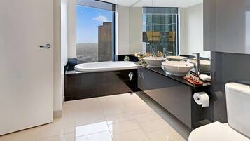 Three Bedroom Apartment | Bathroom | Separate tub and shower, deep soaking tub, free toiletries, hair dryer