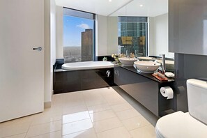 Three Bedroom Apartment | Bathroom