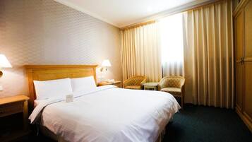 Business-Doppelzimmer | Schreibtisch, kostenloses WLAN