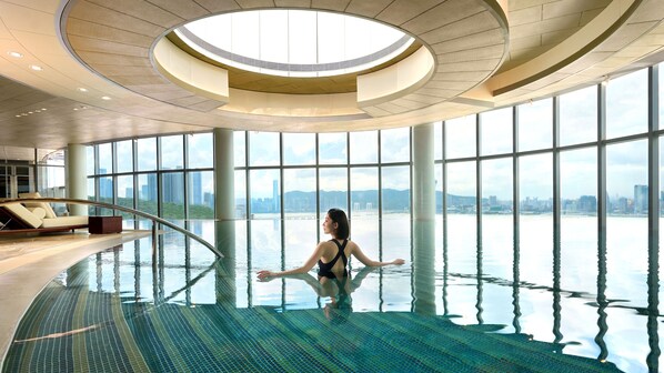 Indoor pool - Altira Macau (Taipa)