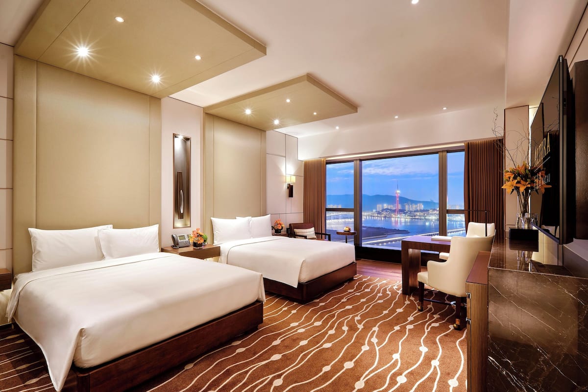 waterfront view twin | beach/ocean view