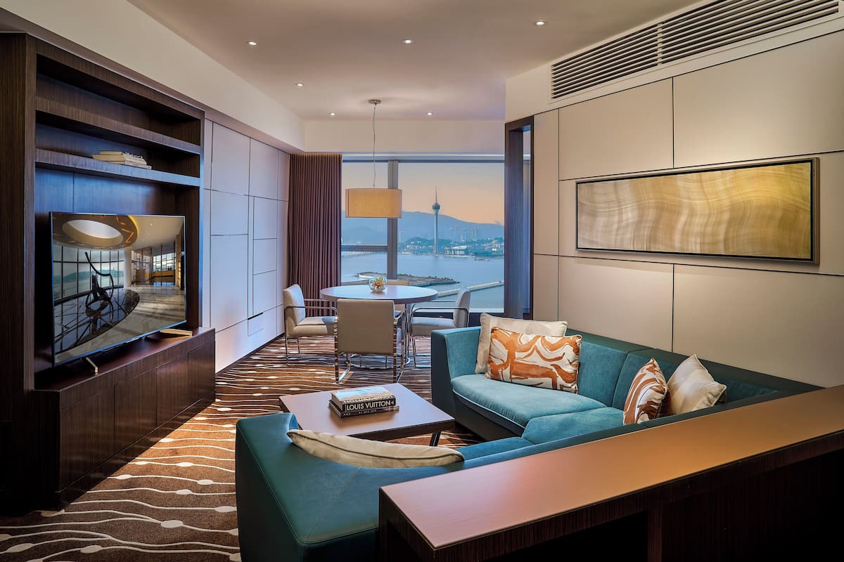 Suite, sudut | Pemandangan pantai/laut