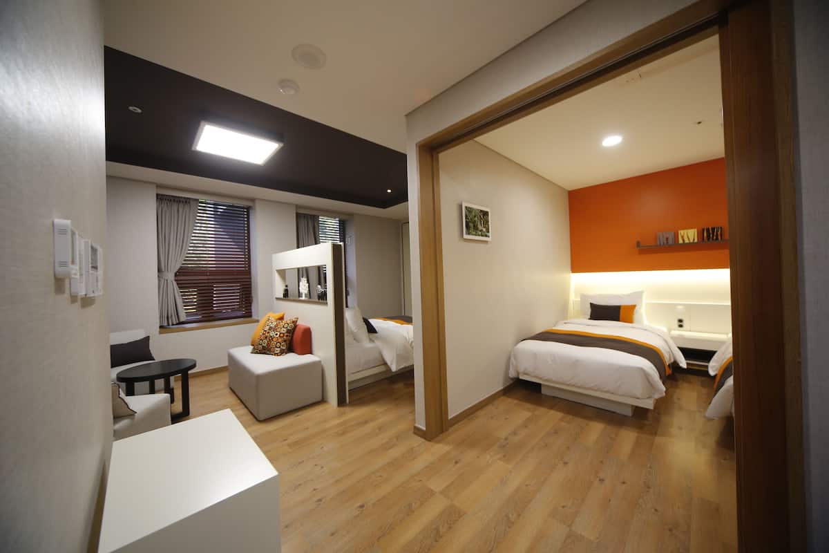 1 bedroom, down duvets, blackout curtains, iron/ironing board