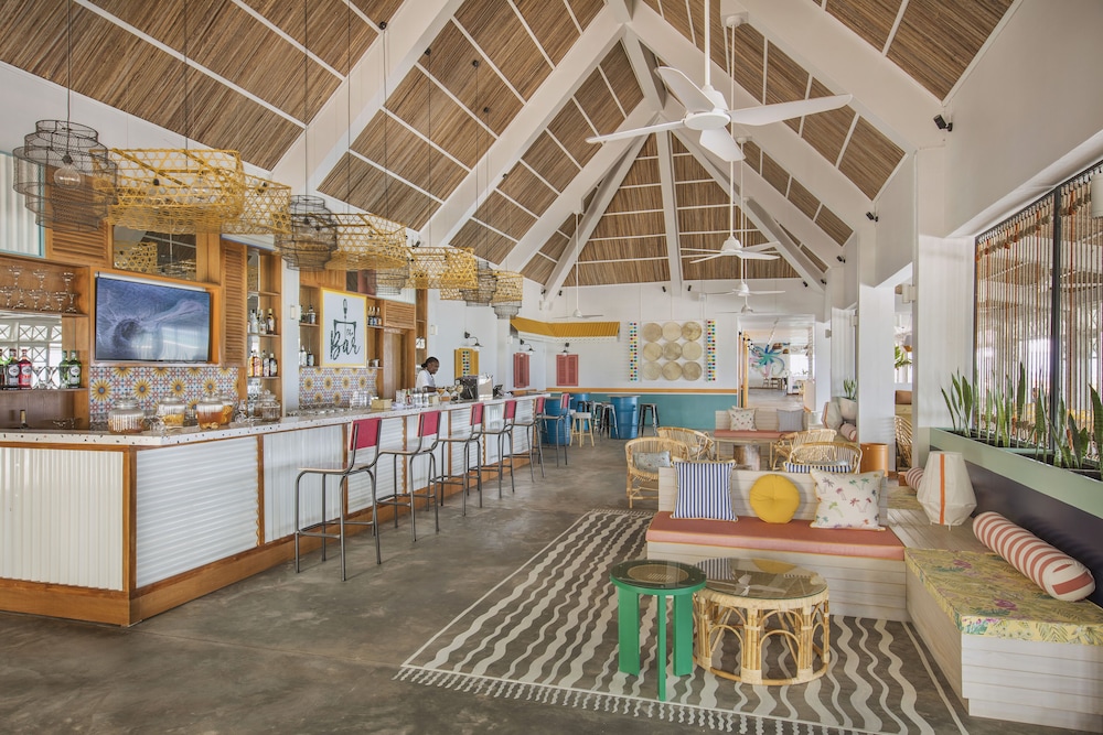 C Rodrigues Mourouk by null