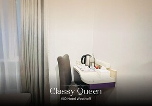 Caja de seguridad en la habitación, escritorio y wifi gratis 