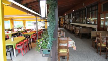 Lunch and dinner served, local cuisine