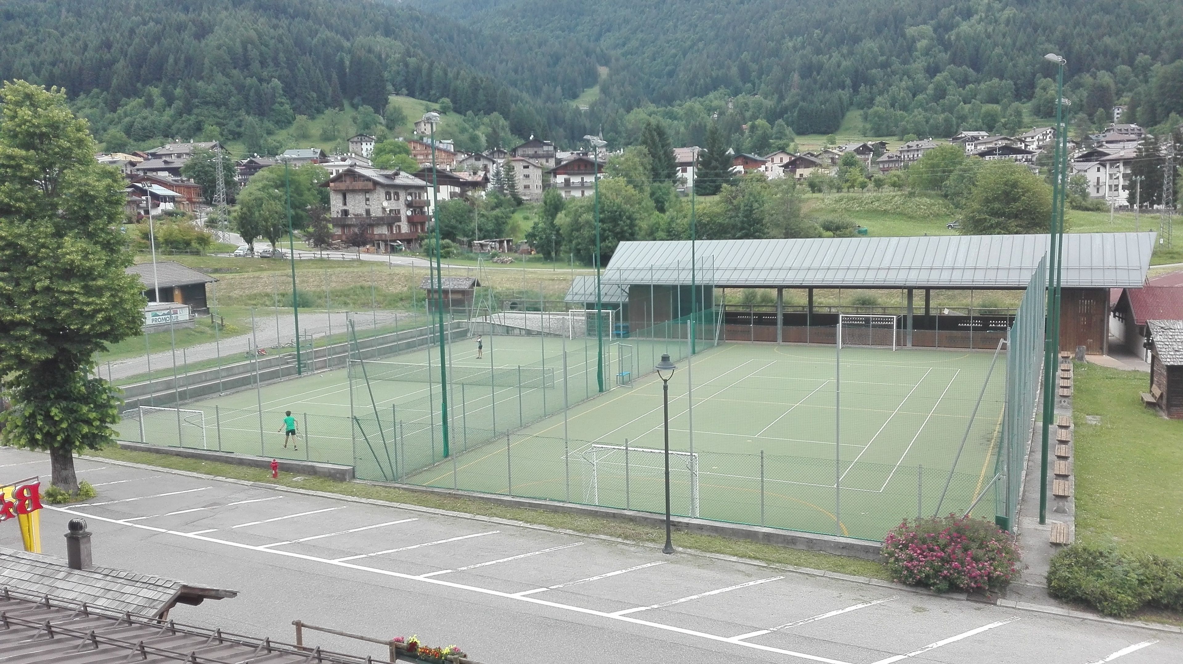 tennis court