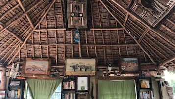 Pintu masuk interior