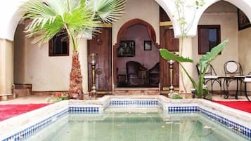 Piscine couverte