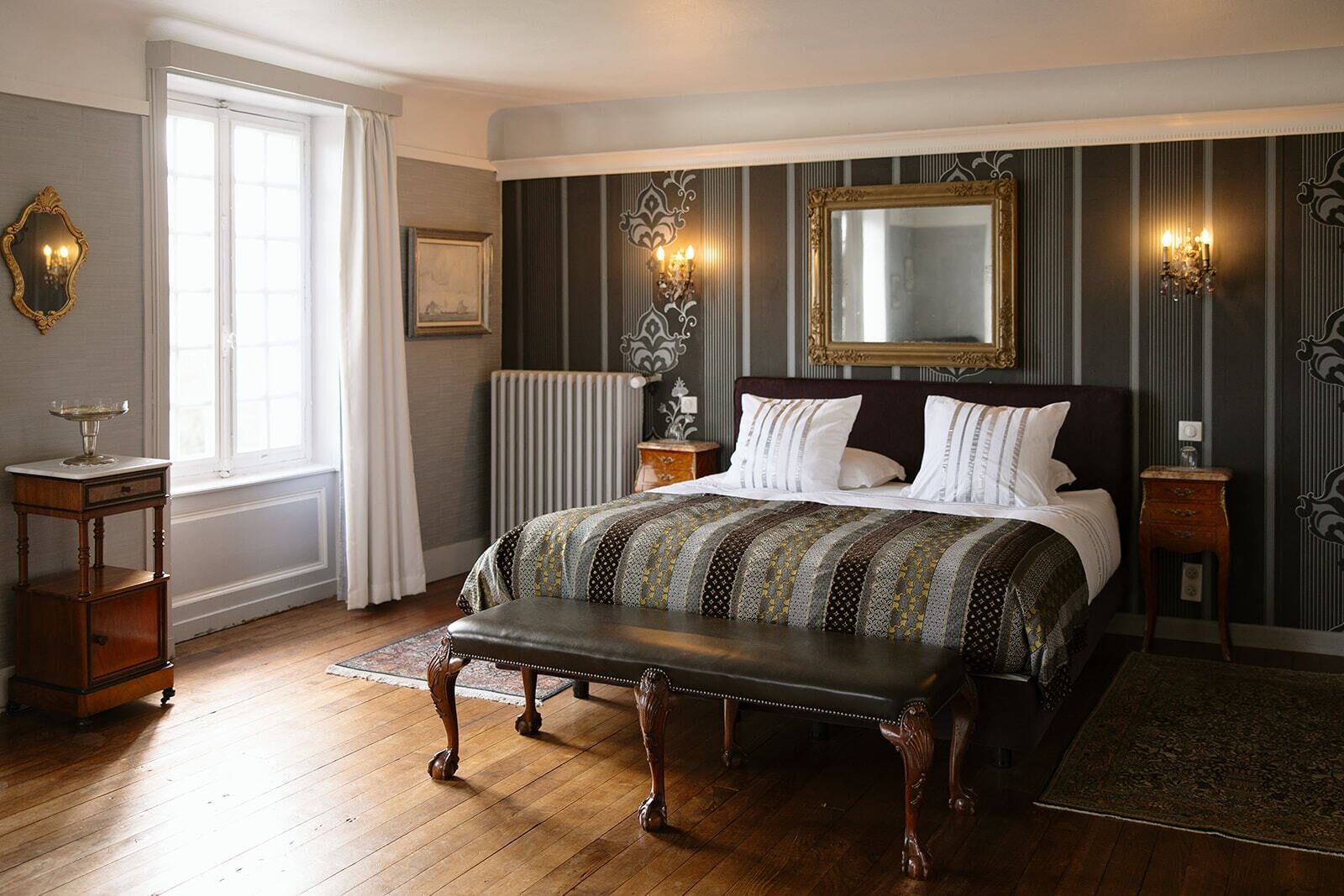 Chambre Double Supérieure, salle de bains attenante, vue jardin
