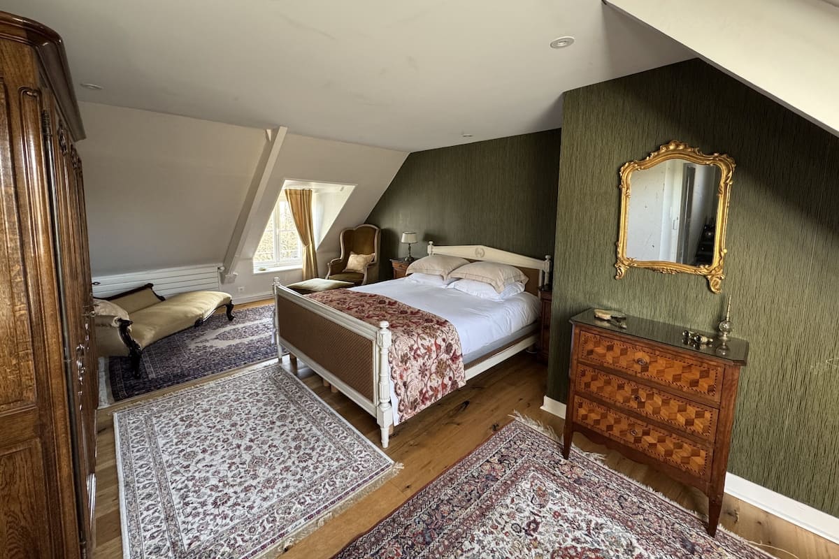 Double or Twin Room, Ensuite, Garden View (Junior Suite)