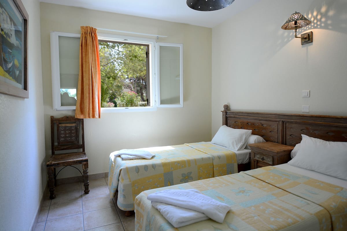 Appartement, 2 chambres, terrasse, vue jardin, pour 6 personnes