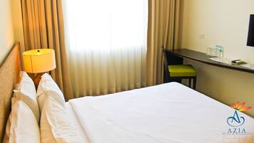 Premium bedding, in-room safe, desk, rollaway beds