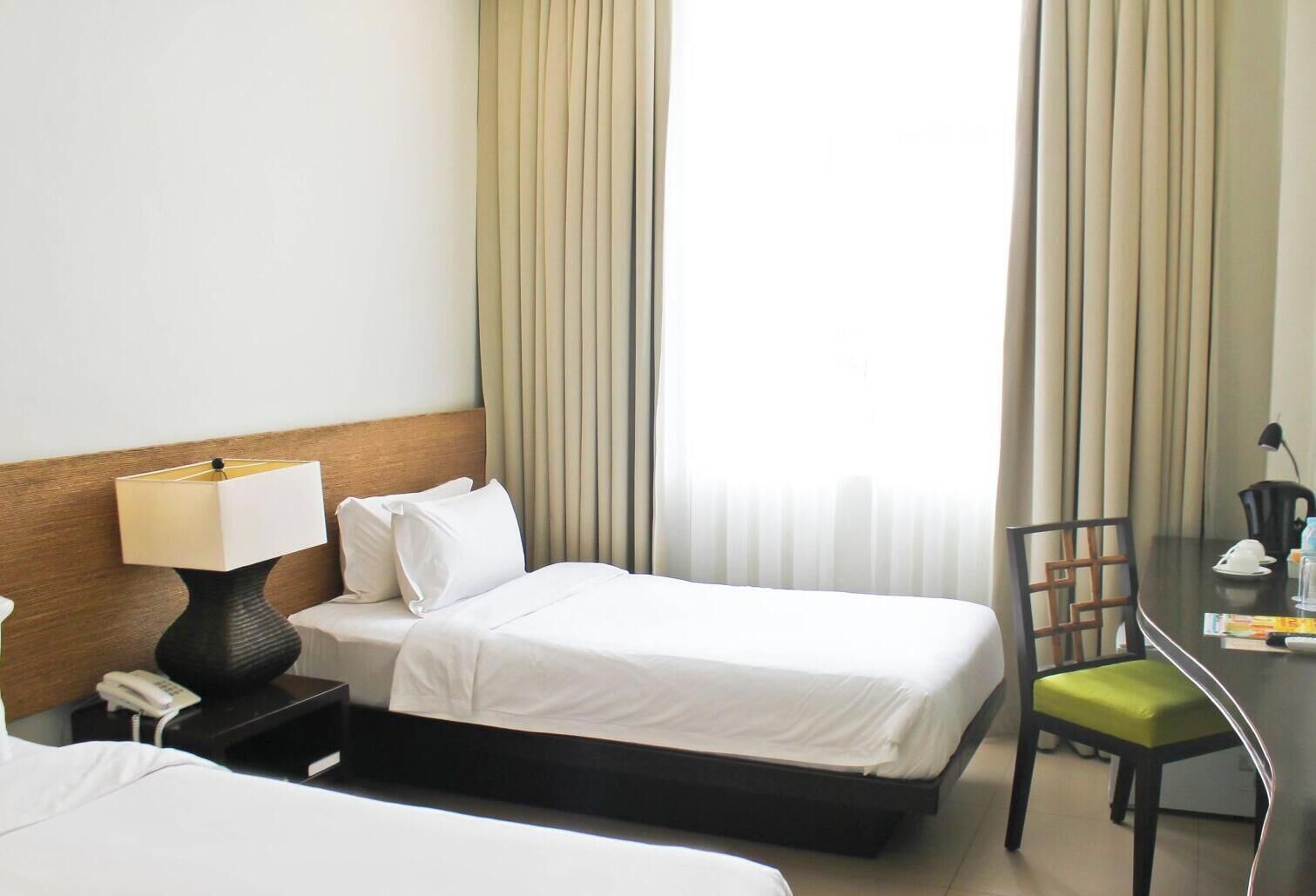 Premium bedding, in-room safe, desk, rollaway beds
