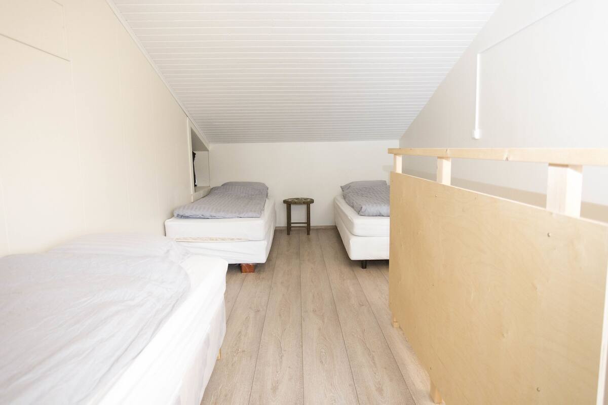 Family Room, Multiple Beds, Shared Bathroom
