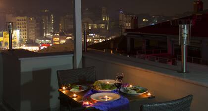 GRAND ZENTRUM HOTEL CAFE RESTAURANT - Taksim Square