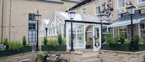 Bagian depan properti