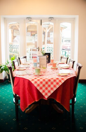 In-room dining
