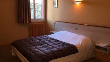 Chambre Double | Bureau, espace de travail pour ordinateur portable