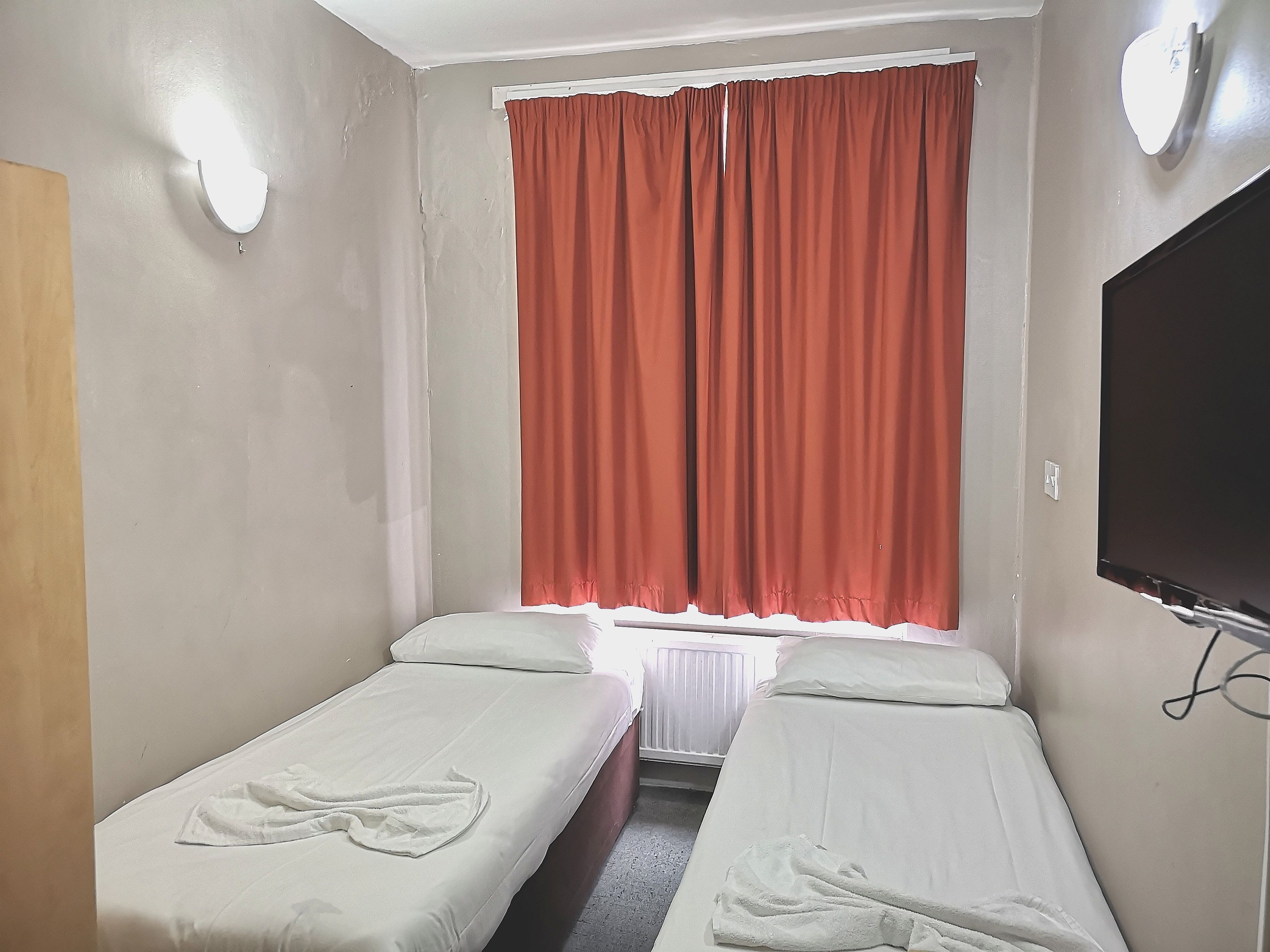 Photo - Aquarius Hotel