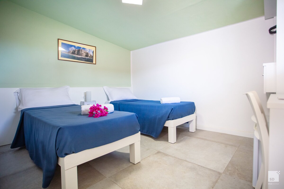 Chambre Familiale | Literie de qualité supérieure, coffres-forts dans les chambres, bureau