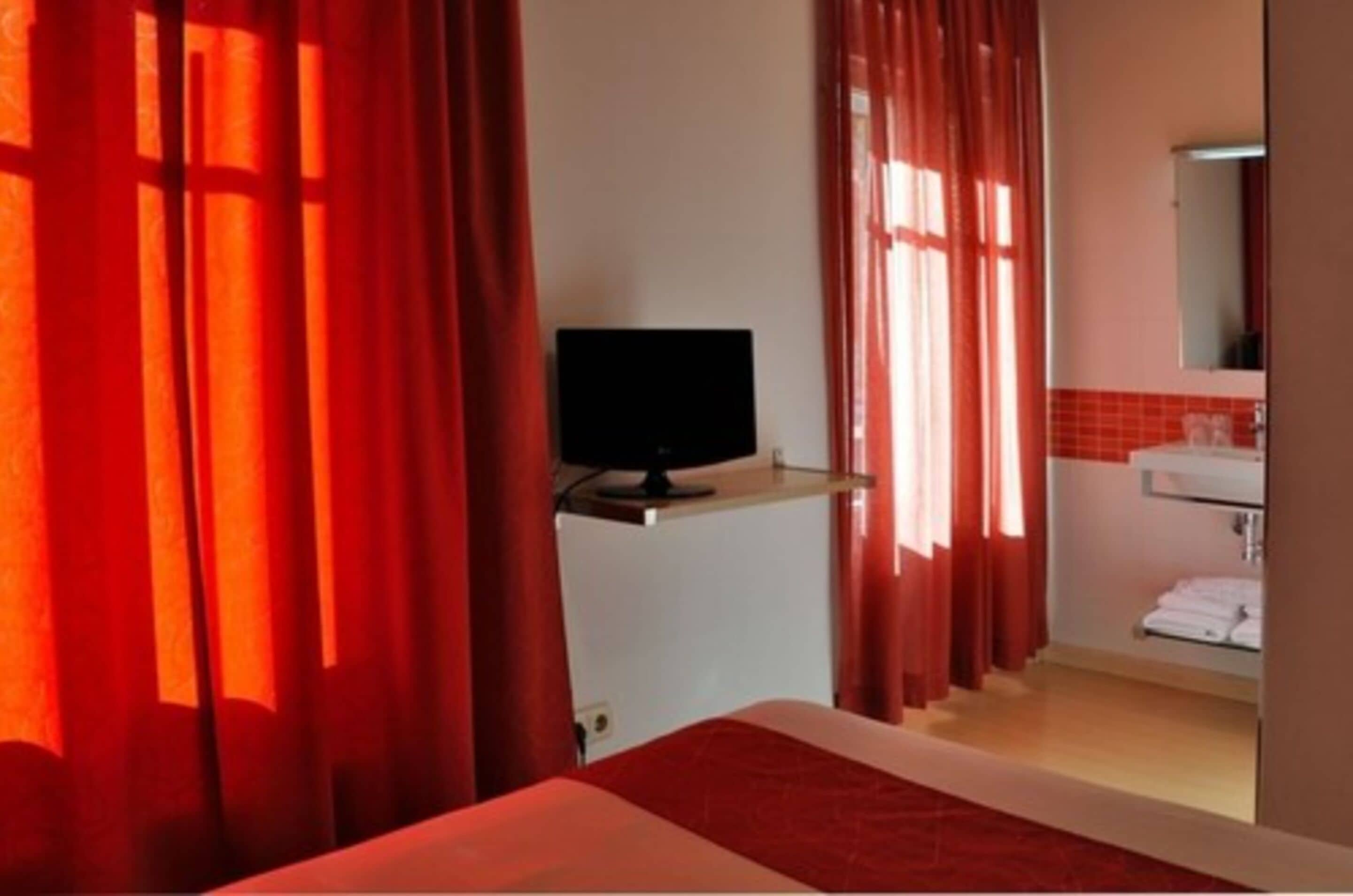 Foto - Hostal Falfes